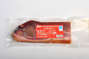 Meat vacuum packaging (2-1)