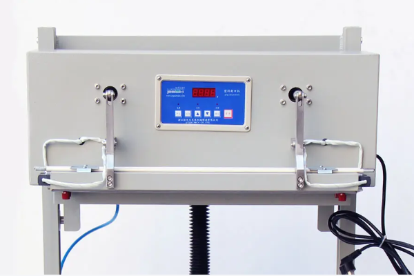 vertical-pneumatic-sealing-machine-1